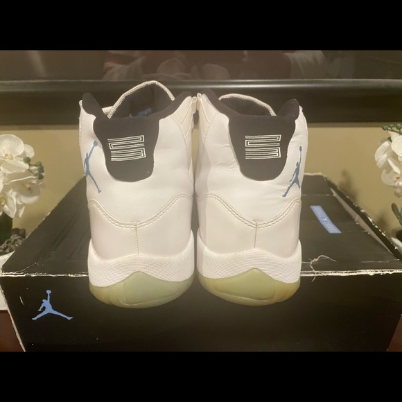 Jordan 11 Retro Legend Blue (2014) Size 10.5 - Picture 7 of 11